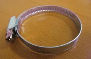Sanishower :Discharge hose clip 32/55mm, Used with 1.5 Inch fittings